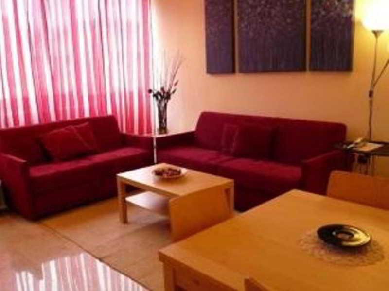 Apartahotel Lux